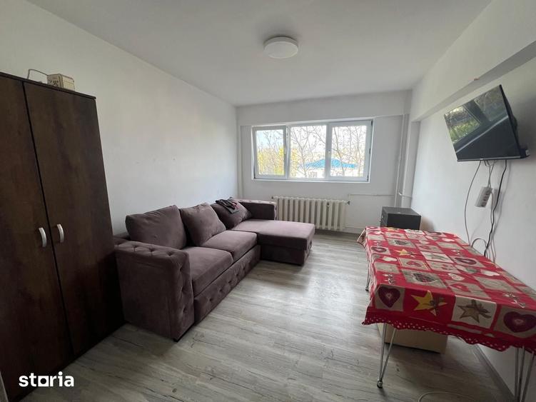 Garsonieră în Micro 40
