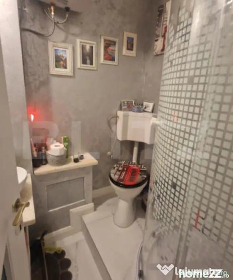 Apartament cu 4 camere decomandat în Central