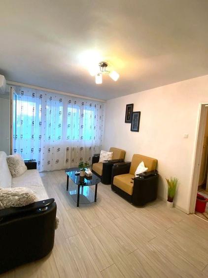 Apartament cu 2 camere semidecomandat, mobilat în Fizicienilor