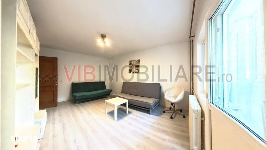 Apartament cu 3 camere decomandat în Centrul Civic