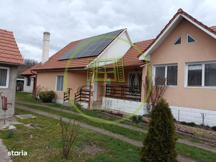 Casă cu 4 camere în Ideciu de Sus