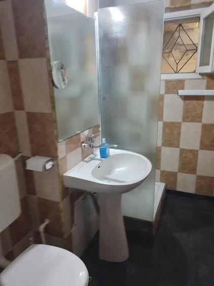 Ofer spre inchiriere ap.2 cam.dec.,mobilat,Navodari,parter. - 6