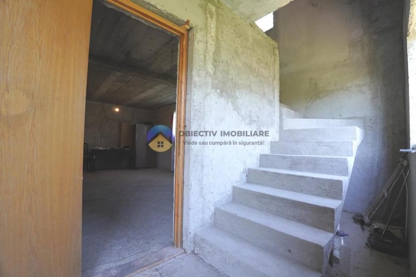Casă cu 3 camere cu Teren 600 Mp în Cut
