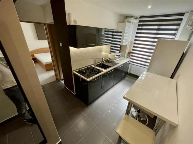 Apartament cu 2 camere decomandat, mobilat în Complex Studențesc