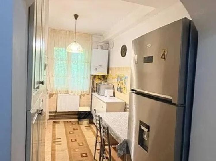 Apartament cu 4 camere, zona Tatarasi-Flora - 5