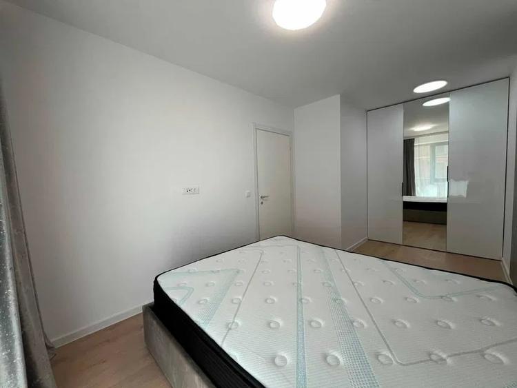 Apartament cu 2 camere semidecomandat, mobilat în Theodor Pallady