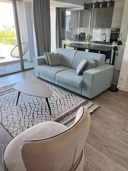 Apartament cu 2 camere decomandat în Aviației — fotografia 1