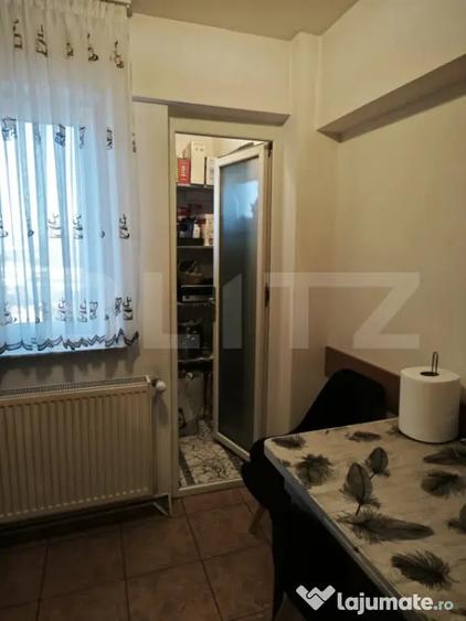 Apartament cu 3 camere decomandat în Nord
