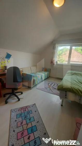 Casă cu 4 camere cu Teren 500 Mp în Central
