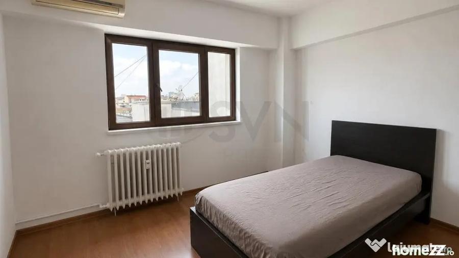Apartament cu 4 camere decomandat în Amzei