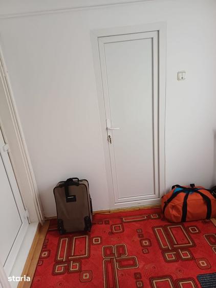 Casă cu 2 camere cu Teren 180 Mp în Central