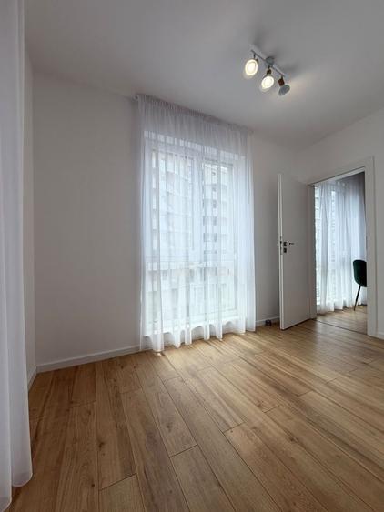 Apartament cu 2 camere semidecomandat, mobilat în Florești