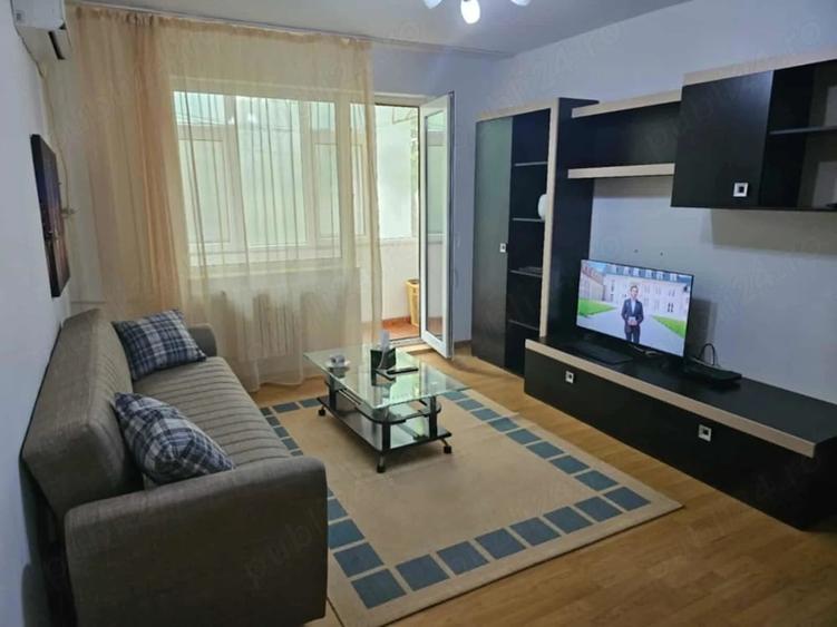 Apartament cu 2 camere semidecomandat în Aurel Vlaicu