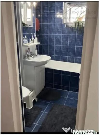 Apartament cu 3 camere decomandat în Craiter