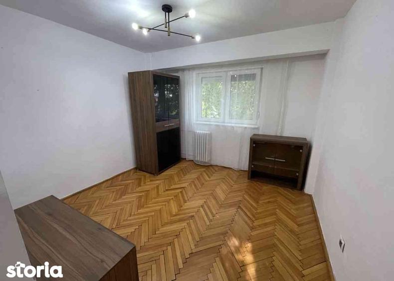Apartament cu 2 camere decomandat în Iosia