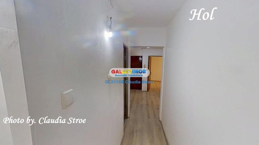 Apartament cu 3 camere decomandat în Dristor