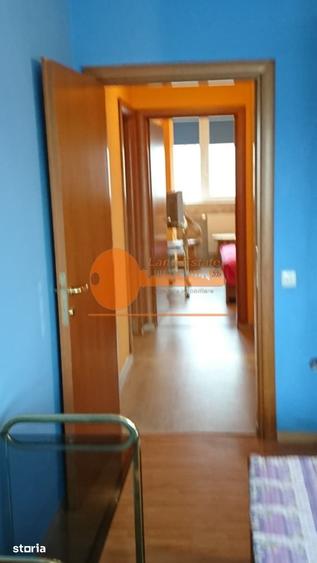 Apartament cu 3 camere în Grivița