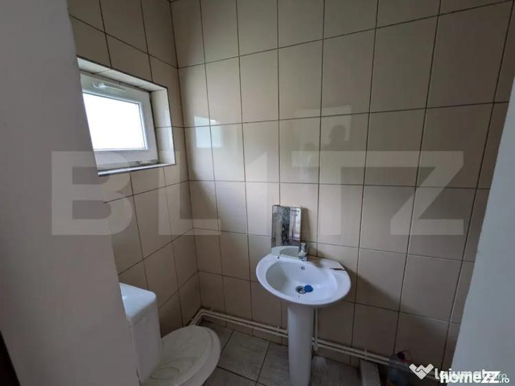 Casă cu 9 camere cu Teren 439 Mp în Central