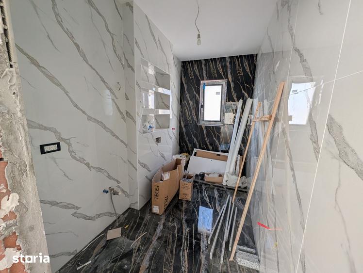 Casă cu 5 camere cu Teren 500 Mp în Ștefăneștii de Jos