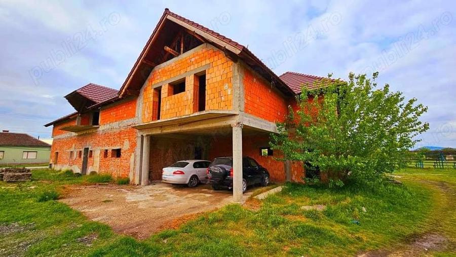 Casă în Central