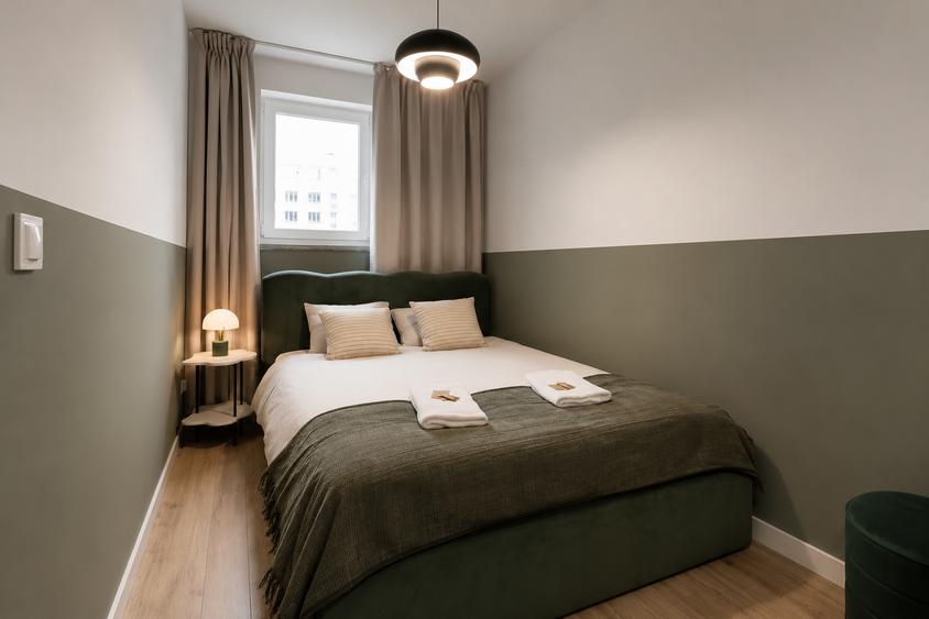 Apartament cu 4 camere decomandat în Cișmigiu