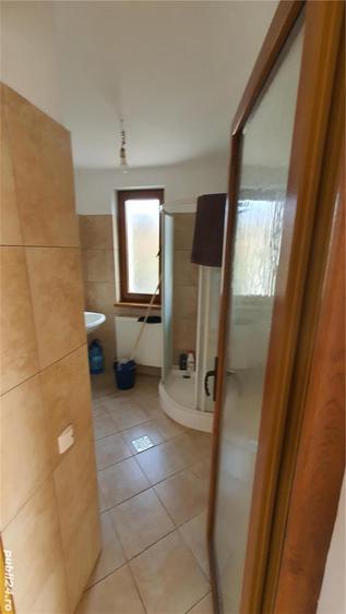Casă cu 4 camere cu Teren 1000 Mp în Tâncăbești
