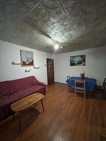 Apartament cu 2 camere nedecomandat în Central