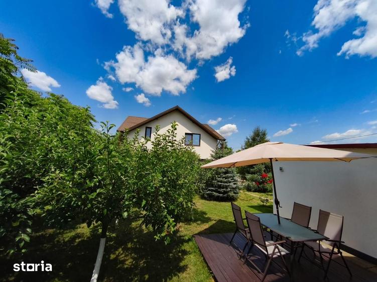 Casă cu 5 camere cu Teren 600 Mp în Ciolpani