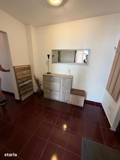 Apartament cu 3 camere decomandat în Dristor