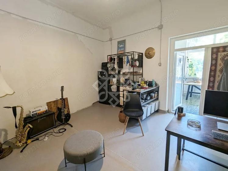 Casă cu 2 camere cu Teren 306 Mp în Central