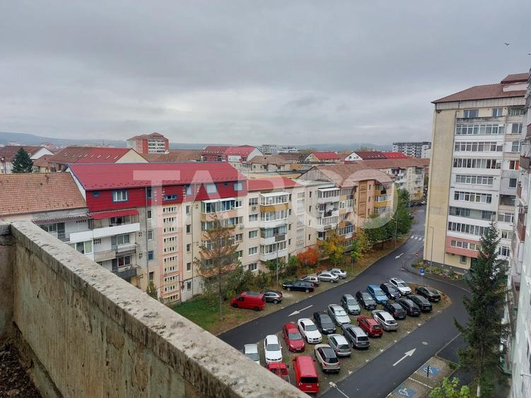 Apartament cu 2 camere semidecomandat în Mihai Viteazul