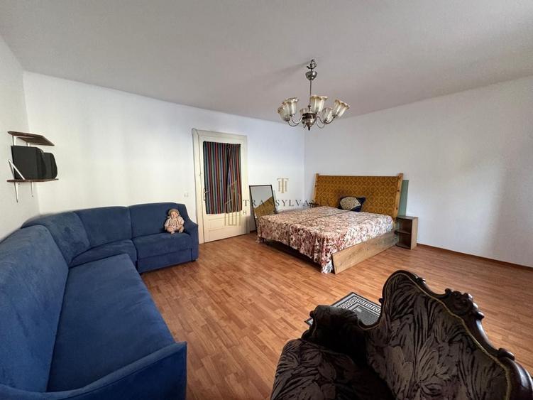 Casă individuală cu 4 camere cu Canalizare în Lazaret