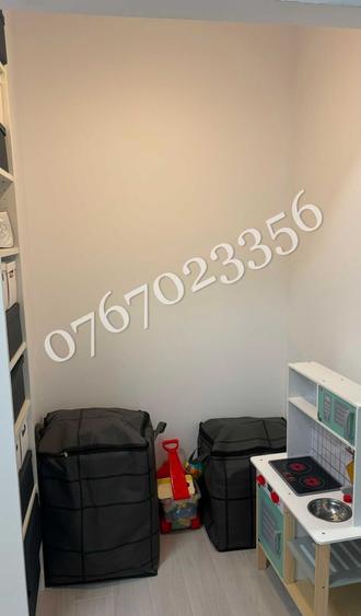 Apartament cu 3 camere decomandat în Chinteni