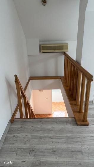 Apartament cu 4 camere decomandat în Obcini