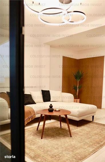 Apartament cu 3 camere decomandat în Tractorul