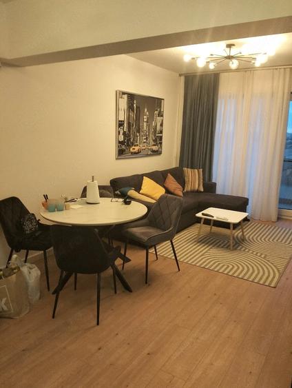 Apartament decomandat în Nufărul