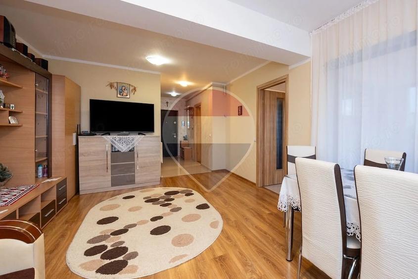 Apartament cu 2 camere decomandat în Central