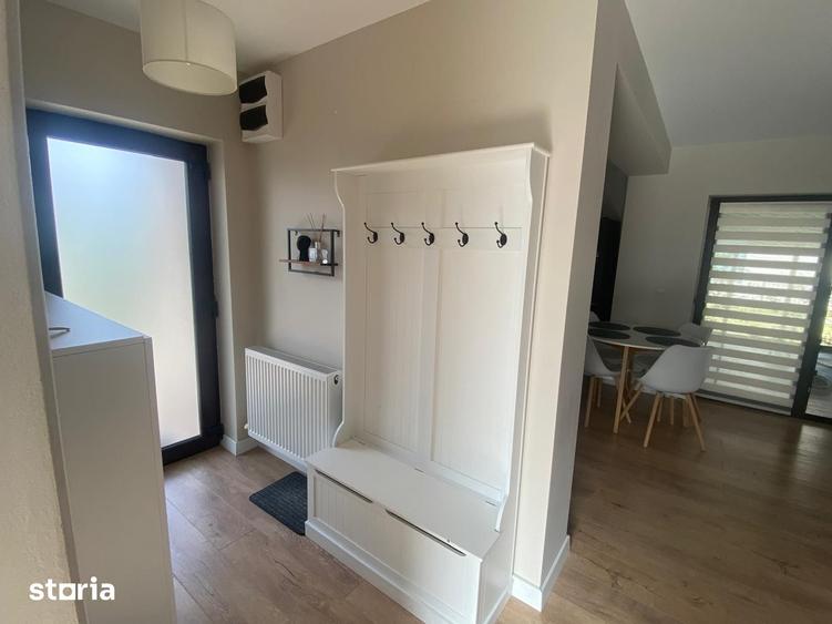 Casă cu 3 camere cu Teren 460 Mp în Doicești