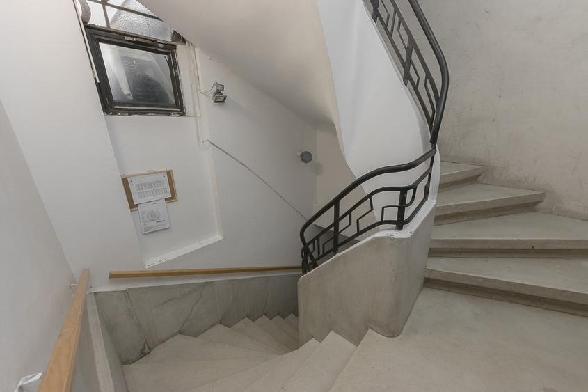 Apartament cu 3 camere în Clucerului