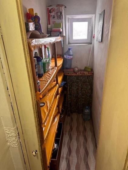 Apartament cu 2 camere decomandat în Bariera Vâlcii