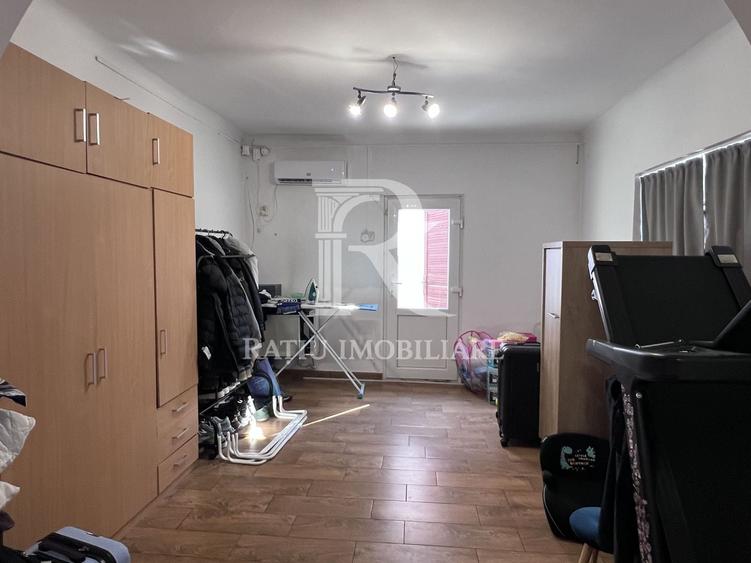 Casă individuală cu 2 camere cu Canalizare în Nufărul