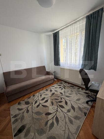 Apartament cu 2 camere, 48 mp, zona Cornisa - 2
