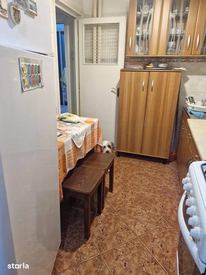 Apartament cu 2 camere semidecomandat în Gara de Nord