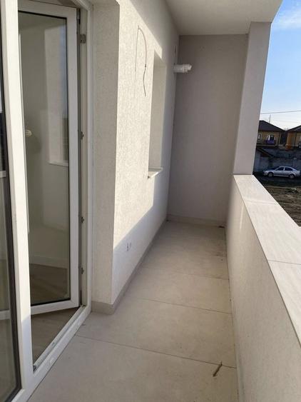 Apartament cu 2 camere decomandat în Girocului