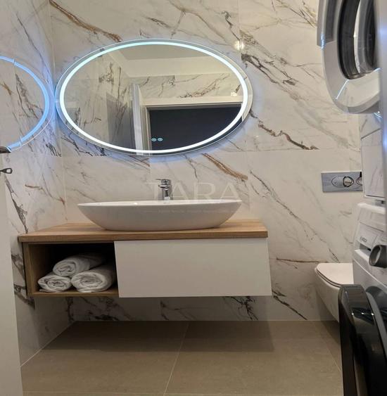 Apartament cu 3 camere decomandat, mobilat în Zorilor