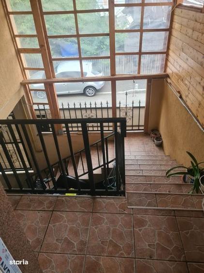 Vand casa sector 4 - 3