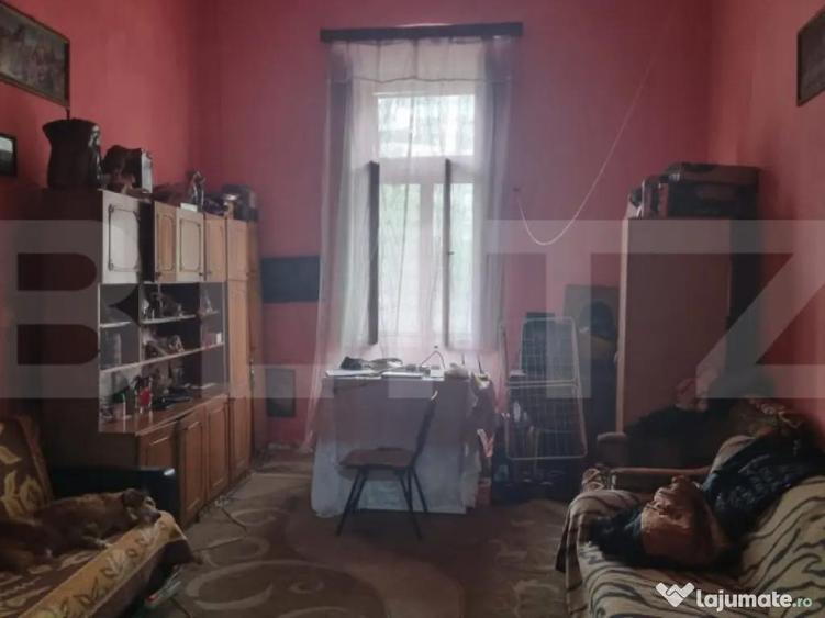 Casă cu 1 camere cu Teren 568 Mp în Central