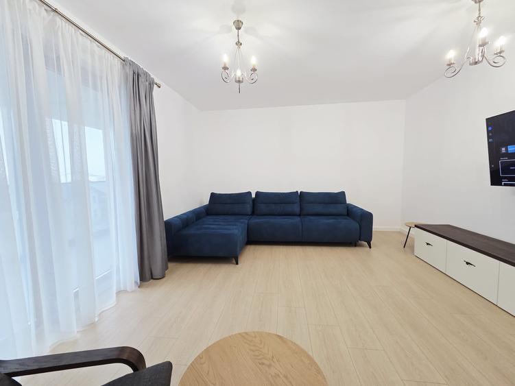 Apartament cu 2 camere decomandat, mobilat în Micro 14