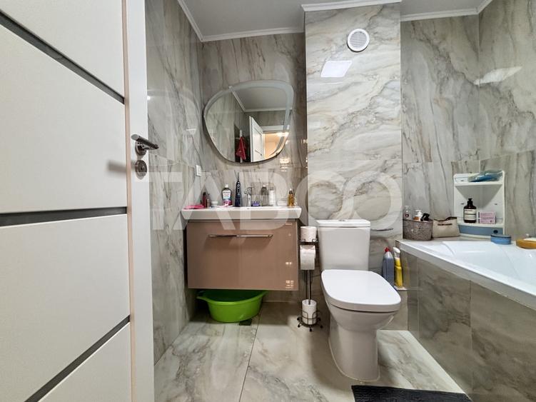 Apartament cu 2 camere semidecomandat, mobilat în Baciu