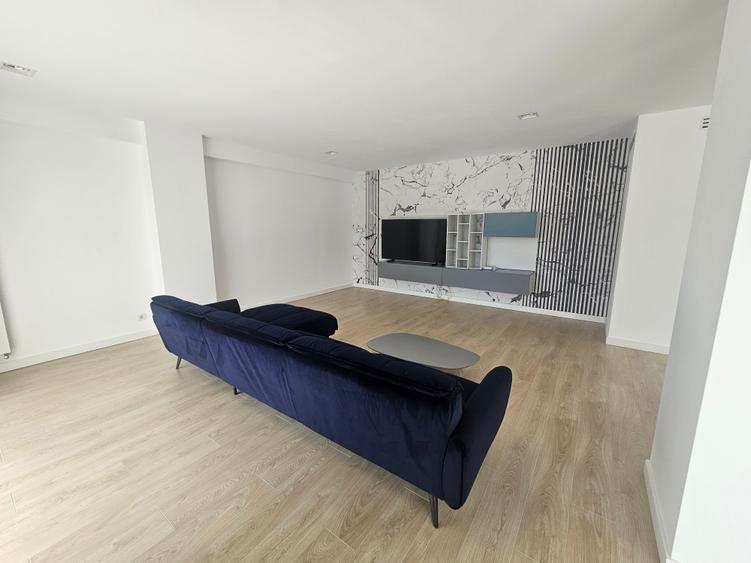 4 cam 190mp Residence5- Oliveto, parcare subterana, curte interioara, comision 0 - 55